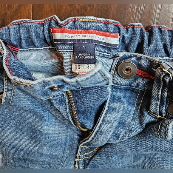 Boy's Jeans size: 5 Tommy Hilfiger and Old Navy - Picture 5 of 5